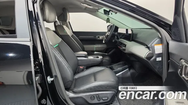 Kia EV4 — Фото автомобиля 16