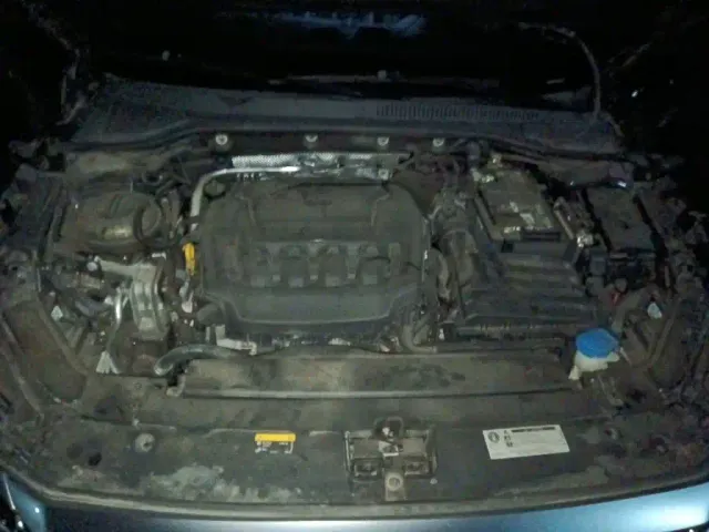 Volkswagen Passat — Фото автомобиля 16