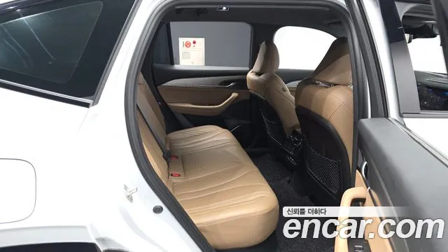 Renault-KoreaSamsung Grand Koleos Grand Koleos — Фото автомобиля 12