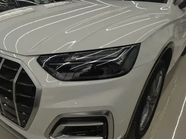Audi Q5L — Фото автомобиля 23
