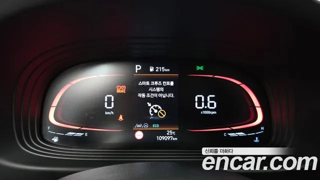Hyundai Venue — Фото автомобиля 7