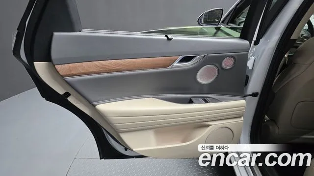 Genesis G80 RG3 — Фото автомобиля 14