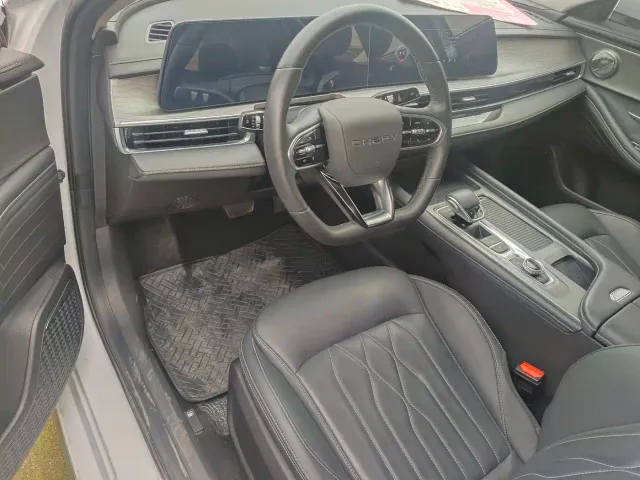 Chery Arrizo 8 — Фото автомобиля 16
