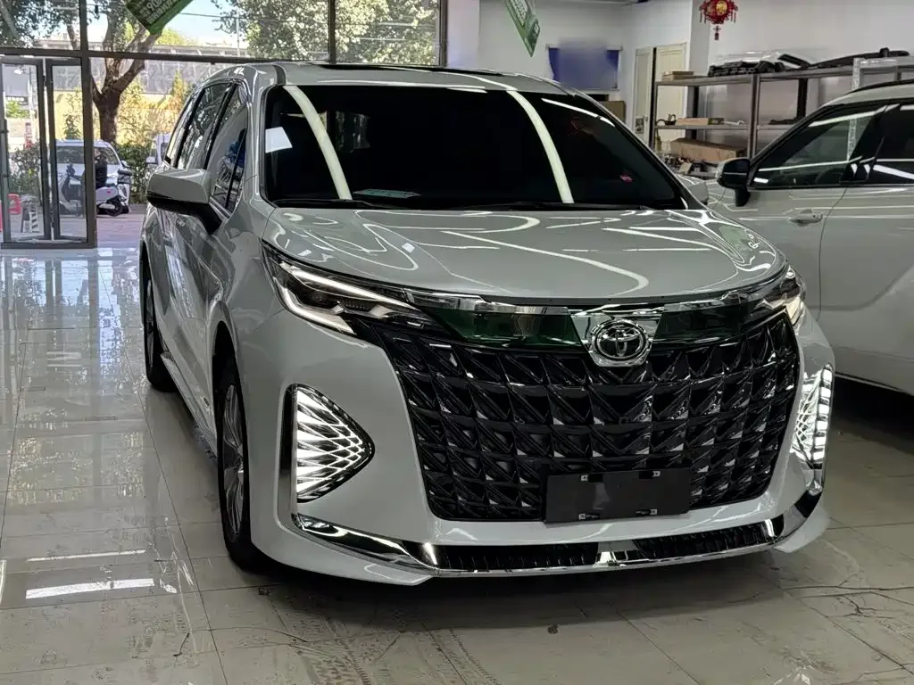 Toyota Toyota Sienna 2024 2.5L Hybrid Comfort Edition — Фото автомобиля 11