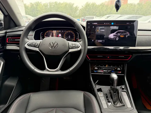 Volkswagen Lavida — Фото автомобиля 5