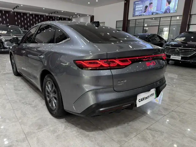 BYD Qin L — Фото автомобиля 5
