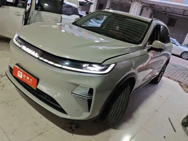 Фотография автомобиля — Haval Xiaolong MAX