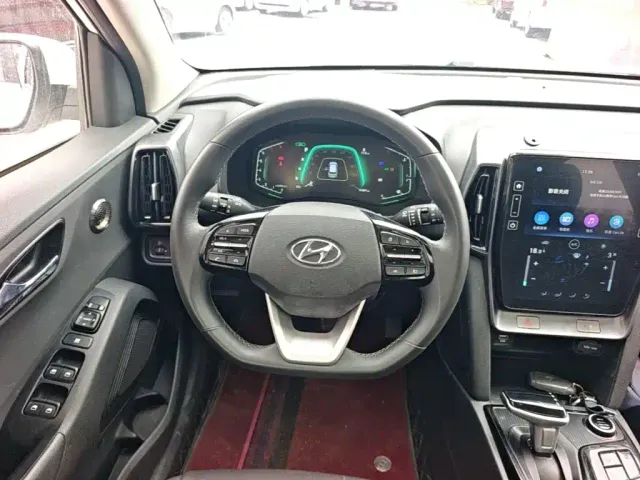 Hyundai ix35 — Фото автомобиля 10