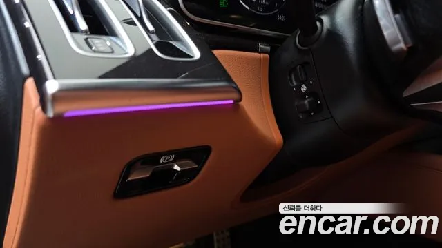 Mercedes-Benz S-Class — Фото автомобиля 18