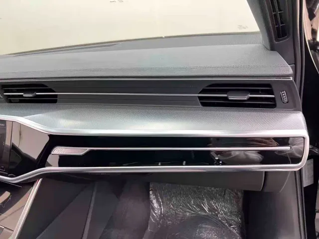 Audi A6L — Фото автомобиля 23