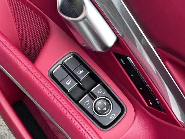 Porsche 718 — Фото автомобиля 12
