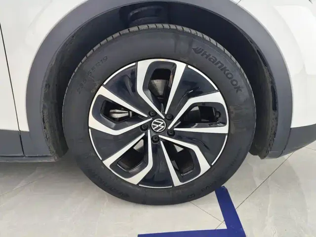 Volkswagen ID.4 X — Фото автомобиля 6