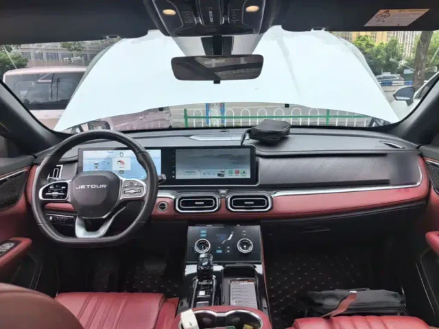 Jetour X70 Plus — Фото автомобиля 9