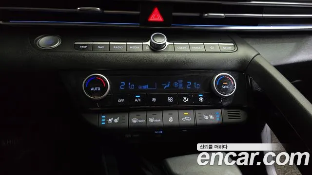 Hyundai Avante CN7 — Фото автомобиля 30