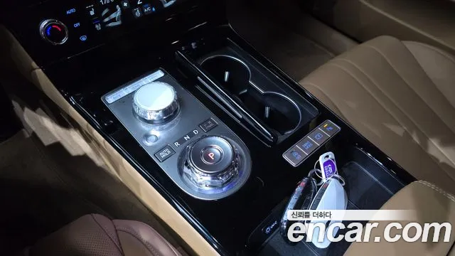 Genesis G80 Бензин 3.5 турбо AWD — Фото автомобиля 9