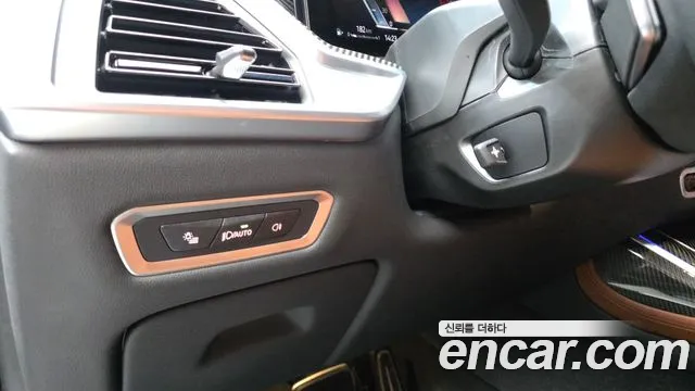 BMW X7 — Фото автомобиля 17