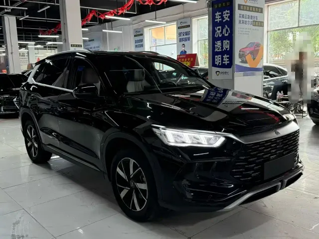 BYD Song Pro — Фото автомобиля 3