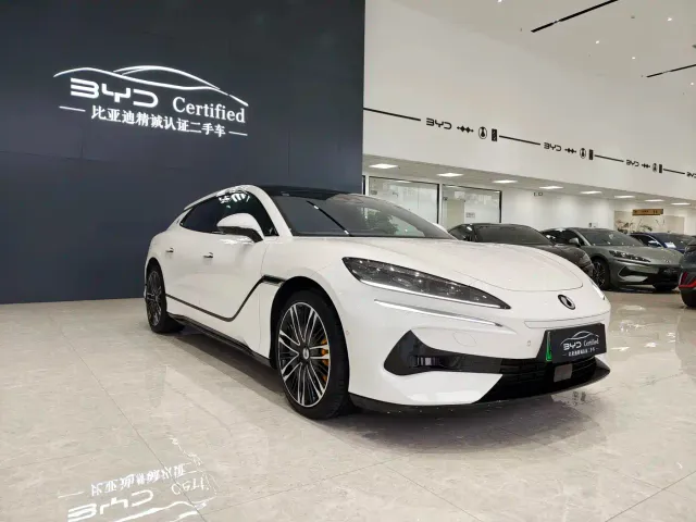 Denza Z9GT — Фото автомобиля 3
