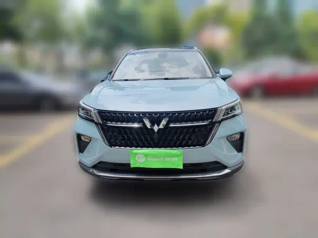 Wuling Asta — Фото автомобиля 23
