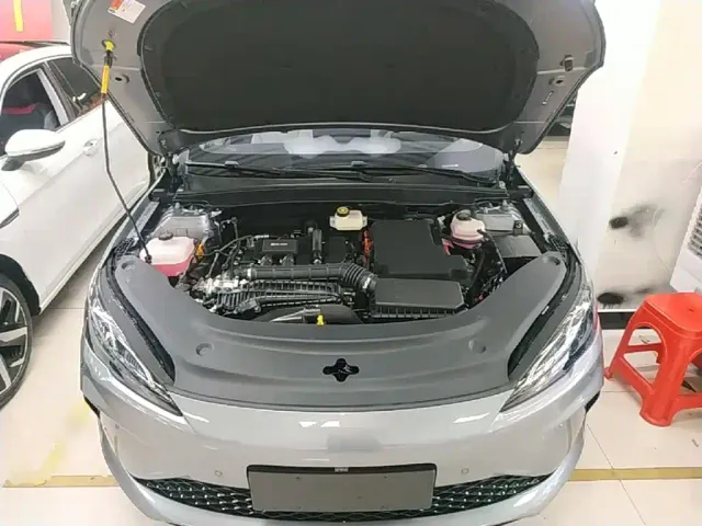 BYD Seal 05 DM-i — Фото автомобиля 19
