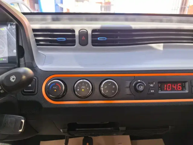 Wuling Hongguang Mini EV — Фото автомобиля 12
