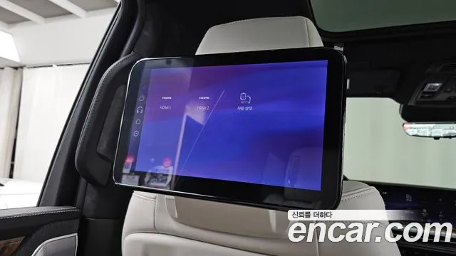 Cadillac Escalade — Фото автомобиля 29