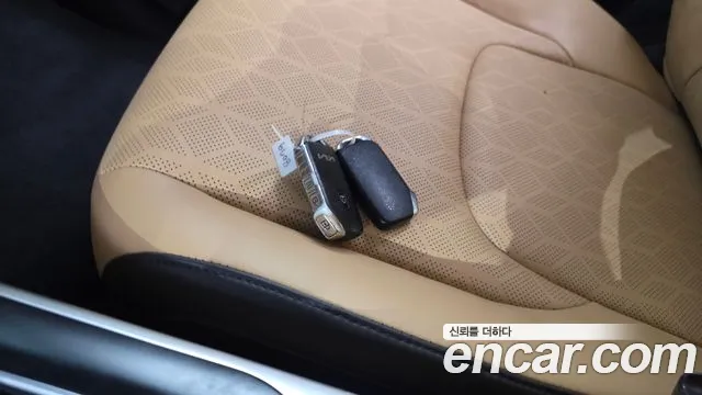 Kia Carnival 4th Gen — Фото автомобиля 23
