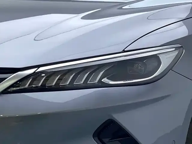 BYD Qin PLUS — Фото автомобиля 17