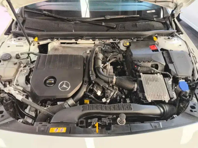 Mercedes-Benz A-Class — Фото автомобиля 3