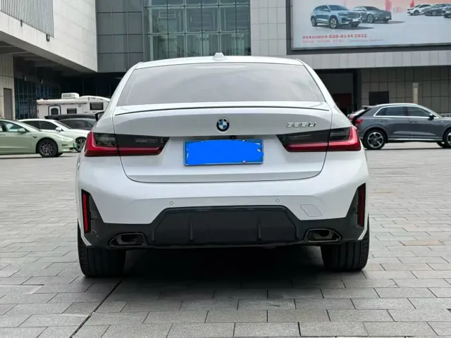 BMW 3 Series — Фото автомобиля 5