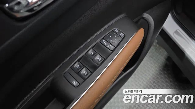 Renault Korea QM6 New — Фото автомобиля 29