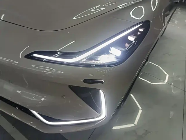 IM Motors LS7 — Фото автомобиля 23