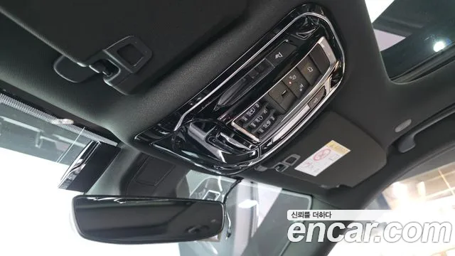 Jeep Cherokee Grand Cherokee(WL) L 3.6 Overland — Фото автомобиля 28