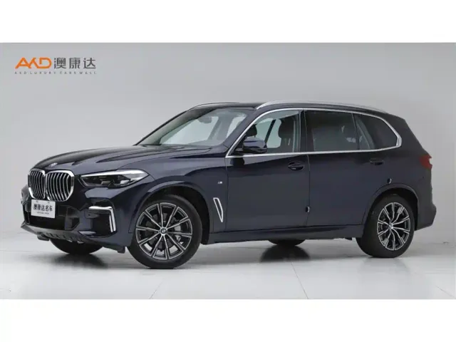 Фотография автомобиля — BMW X5