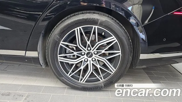 Genesis G90 RS4 — Фото автомобиля 21