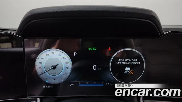 Hyundai Avante CN7 — Фото автомобиля 8