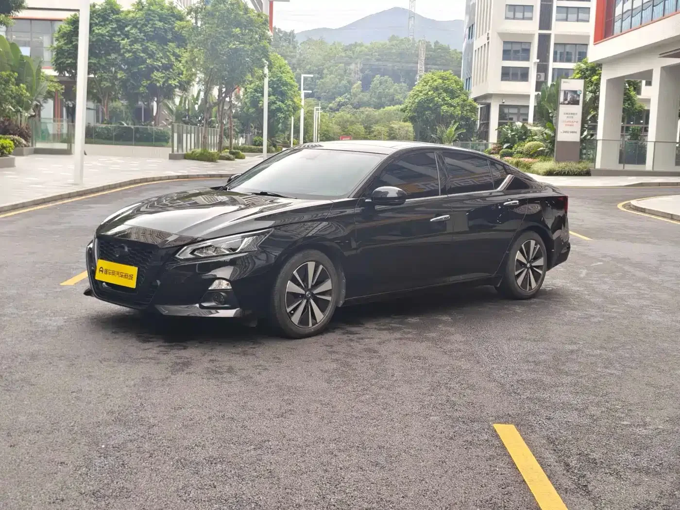 Фотография автомобиля — Nissan Teana