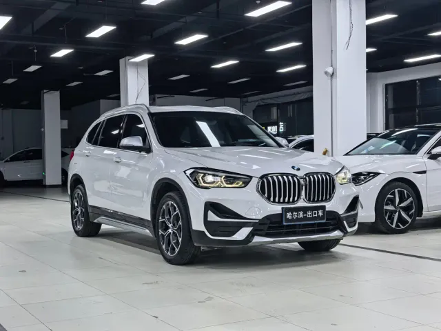 BMW X1 — Фото автомобиля 3