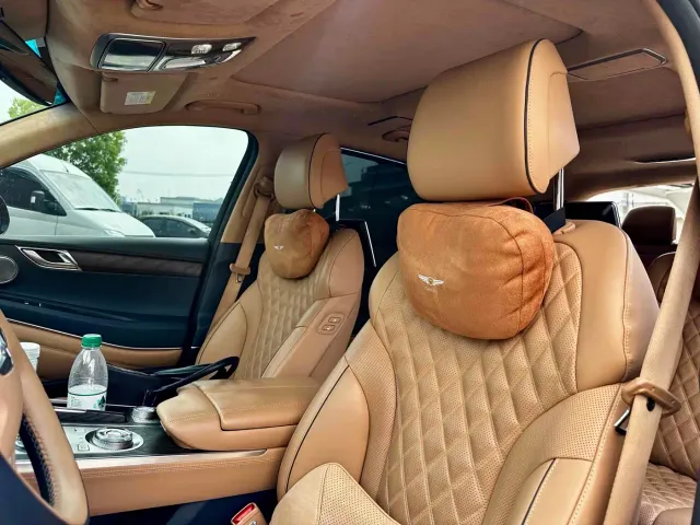 Genesis GV80 — Фото автомобиля 10