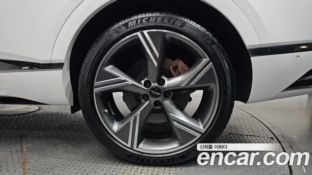 Genesis GV80 — Фото автомобиля 6
