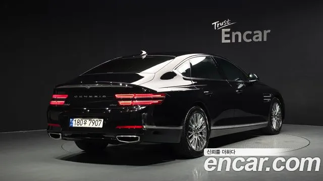 Genesis G80 RG3 — Фото автомобиля 2