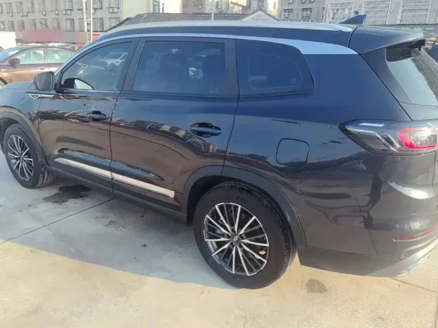 Chery Tiggo 8 PLUS — Фото автомобиля 4