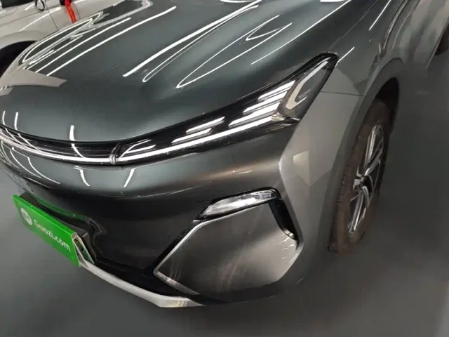 Geely Galaxy Starship 7 EM-i — Фото автомобиля 23