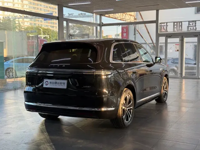 Aito M7 — Фото автомобиля 6