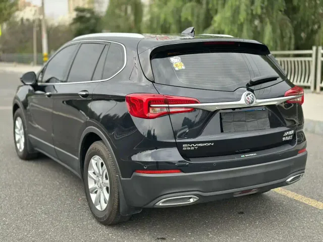 Buick Envision Plus — Фото автомобиля 4
