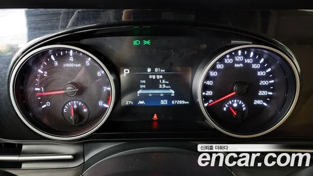 Kia Canival Carnival 4 поколение Бензин 9 мест Prestige — Фото автомобиля 8