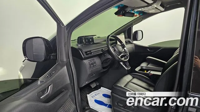 Hyundai Staria — Фото автомобиля 10