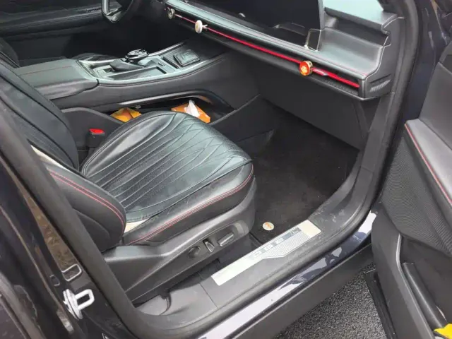 Ford Edge — Фото автомобиля 8