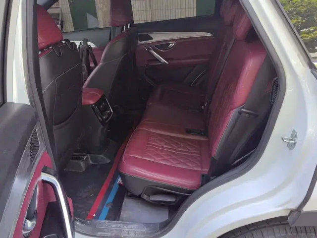 Jetour X70 Plus — Фото автомобиля 14