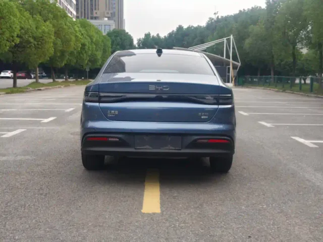 BYD Seal 05 DM-i — Фото автомобиля 10